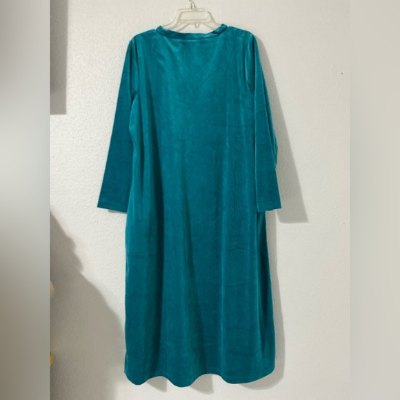 EUC La Cera Long V-Neck Velour Dress Size XL - Picture 3 of 10